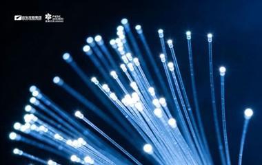 Компания «Дальний Восток Коммуникейшн», входящая в состав «Дальний Восток Смарт Энерджи», задает новый образец в области искусственно-интеллектуального полностью оптического межсетевого взаимодействия.